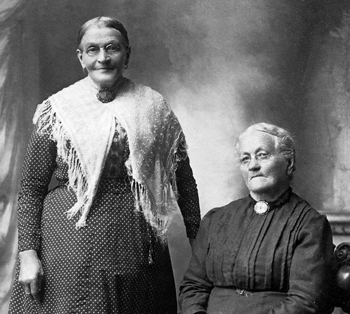 Sisters Dinah Nutter and Mary Ann Bottomly