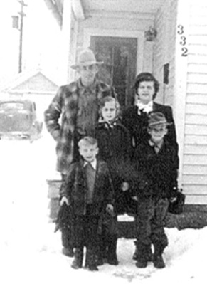 Krist and Beatrice Leistiko and children