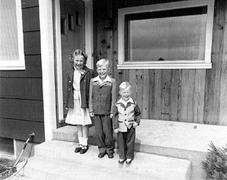 Linda, Dave, and Danny Nims at Pullman