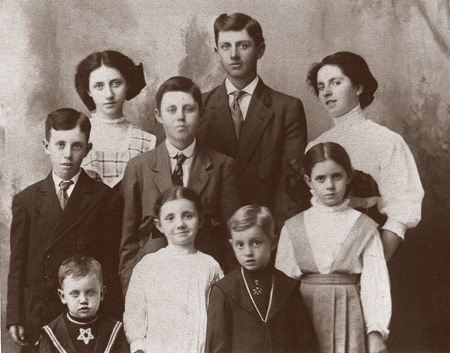 Children of Loyal and Mamie VanDyke